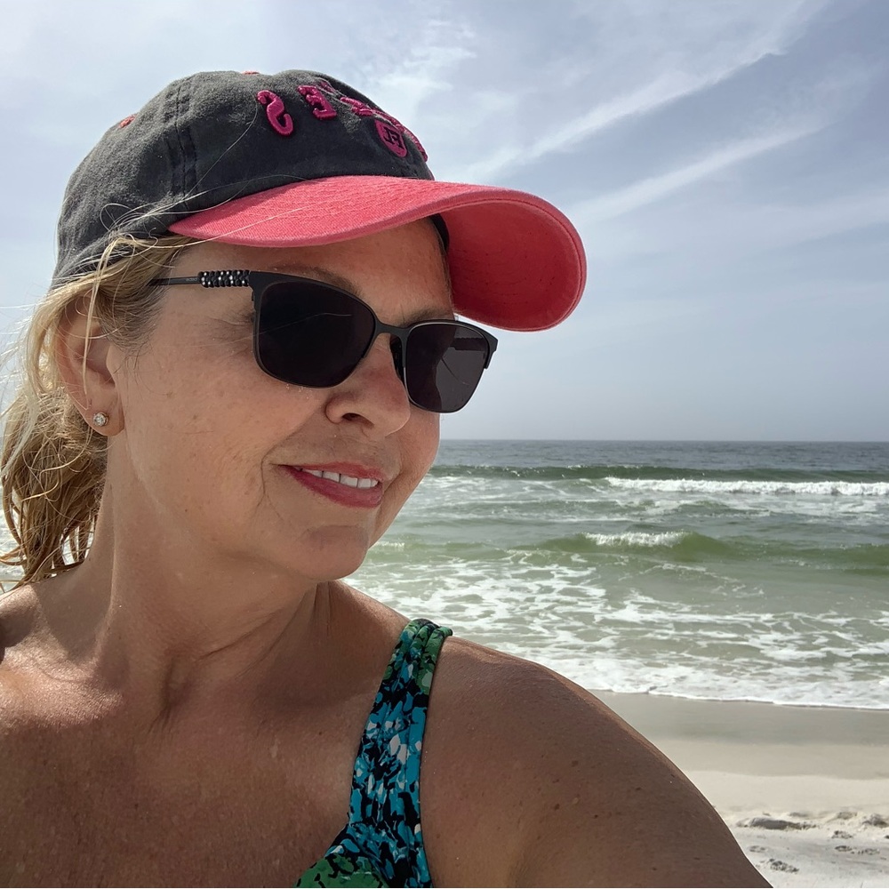 Meet your Posher, Patricia